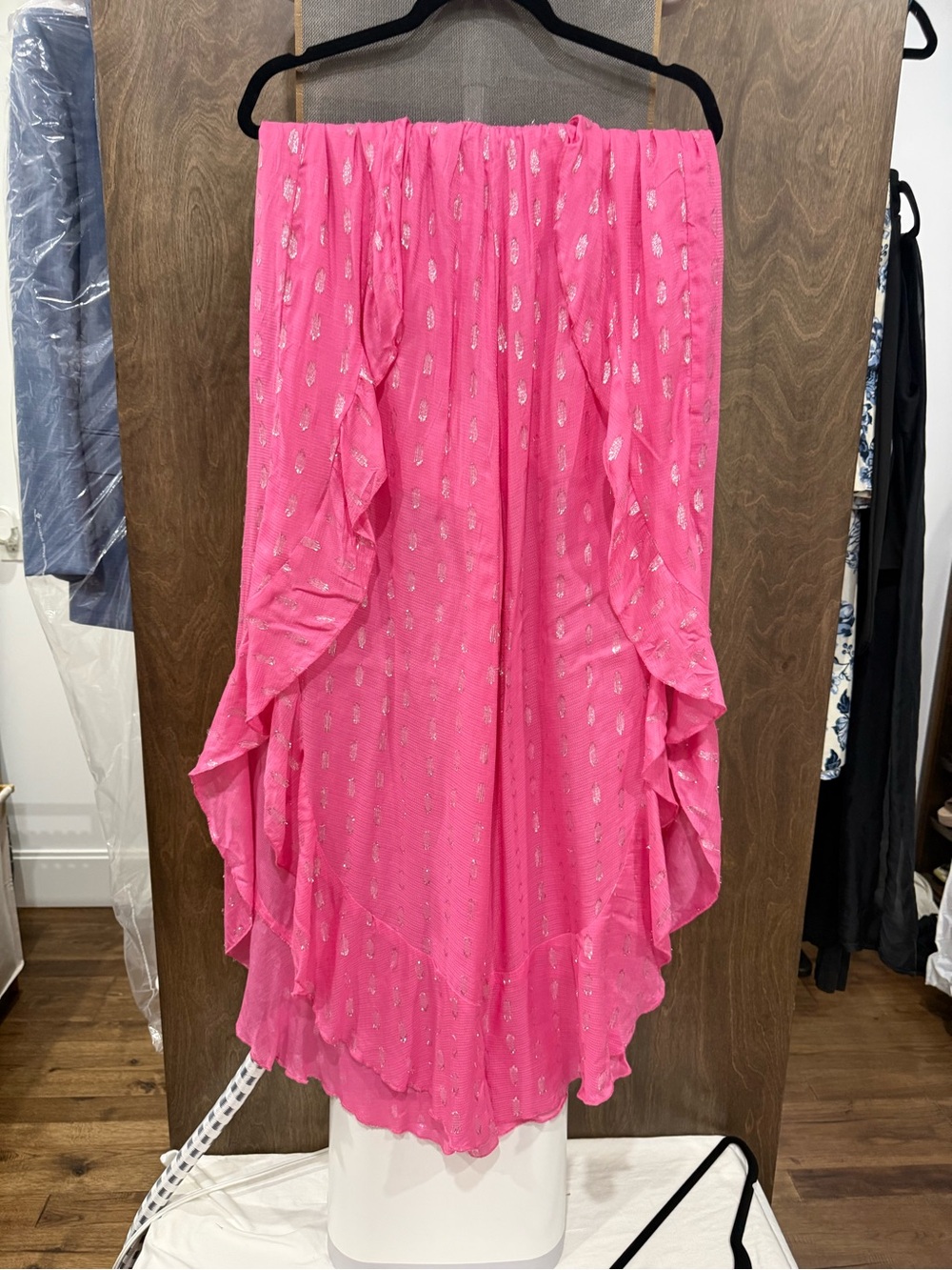 Surf Gypsy Bright Pink Ruffled beachy pants with Metallic Accents